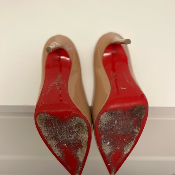 Christian Louboutin Décolleté 554 Nude Pumps - Picture 2 of 4